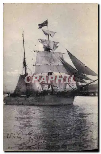 Cartes postales Bateau Voilier partant du port