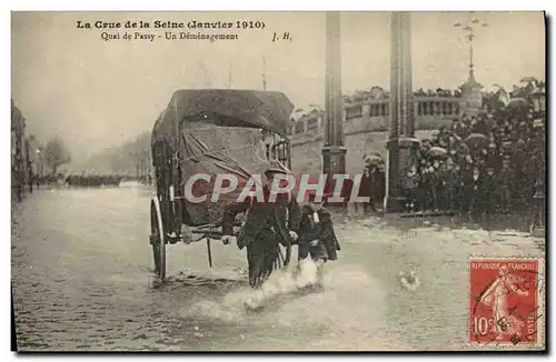 Cartes postales La crue de la Seine Quai de Passy Un demenagement