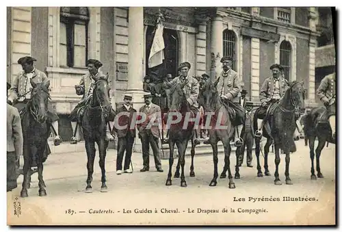 Cartes postales Cauterets Les guides a cheval Le drapeau de la Compagnie Alpinisme TOP