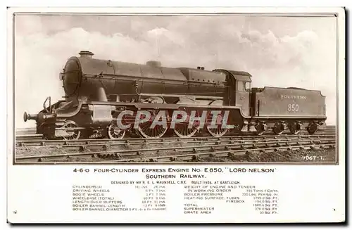 Cartes postales Train Locomotive Four cylinder express Engine E850 Lord Nelson Southern Railway