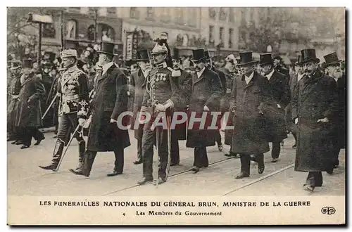 Cartes postales Militaria Funerailles nationales du general Brun Ministre de la guerre Membres du gouvernement