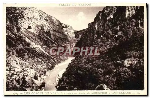 Cartes postales Les Gorges Du Verdon Route De Moustier Castellane