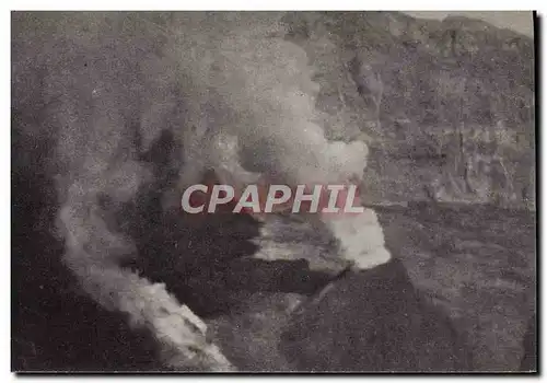 Cartes postales Volcan Il piccola cana nel grande cratere 1921