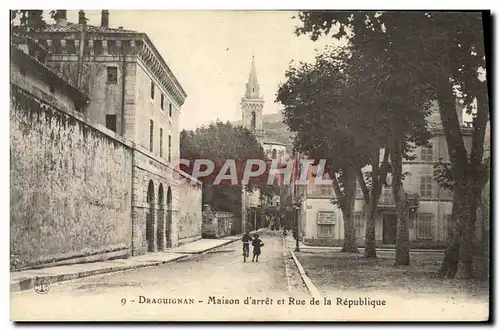 Ansichtskarte AK Prison Draguignan Maison d&#39arret et rue de la Republique