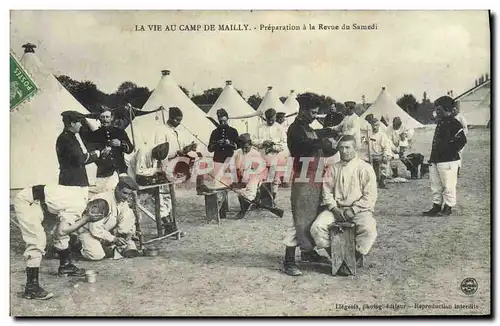 Ansichtskarte AK Militaria Coiffeur Perruquier la vie au Camp de Mailly Preparation a la revue du samedi