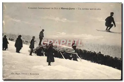 Cartes postales Sports d&#39hiver Ski concours international de skis a Morez Jura Un curieux saut en skis