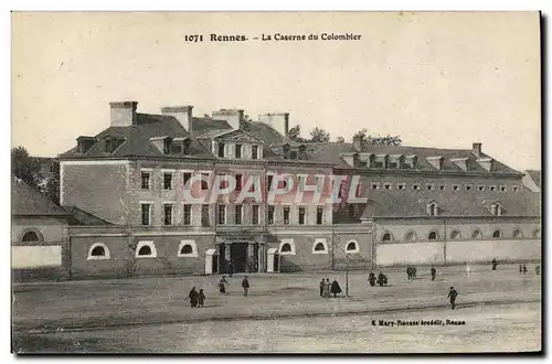 Ansichtskarte AK Militaria Rennes La caserne du colombier