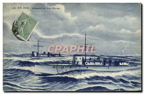 Ansichtskarte AK Bateau Guerre En mer Chasseurs de sous-marins