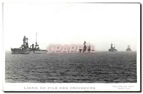 Ansichtskarte AK Bateau Guerre Ligne de file des croiseurs