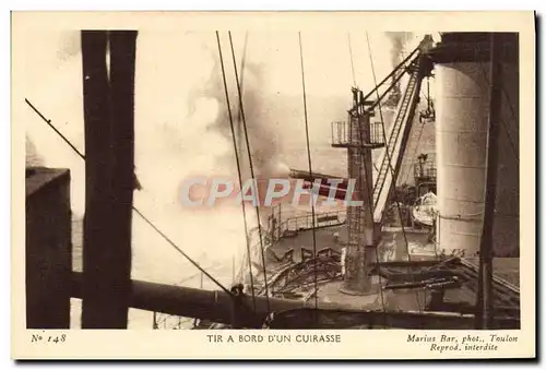 Cartes postales Bateau Guerre Tir a bord d&#39un cuirasse