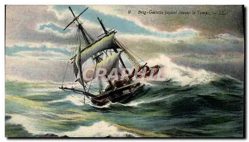 Cartes postales Bateau voilier Brig goelette fuyant devant le temps