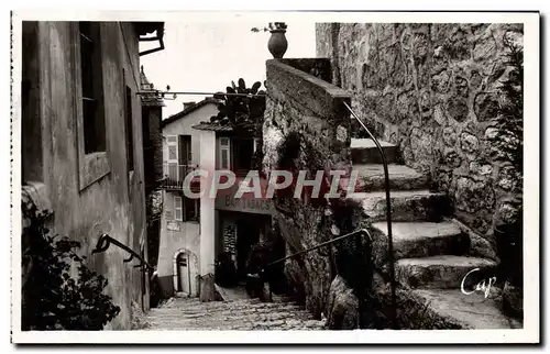 Ansichtskarte AK Eze Sur Mer Une vieille rue Entree du village