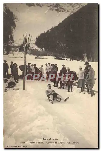 Ansichtskarte AK Sports d&#39hiver Ski Les Alpes Course de luges Un depart