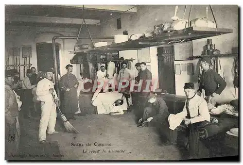 Cartes postales Militaria Caserne Le reveil du dimanche