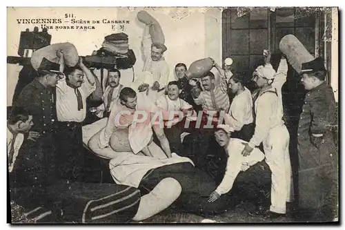 Ansichtskarte AK Militaria Caserne Vincennes Scene de caserne Une bonne farce