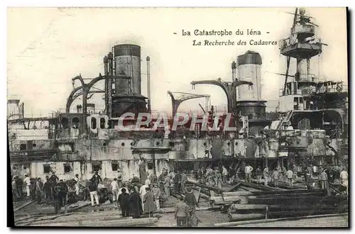 Cartes postales Bateau de guerre La catastophe du Iena La recherche des cadavres