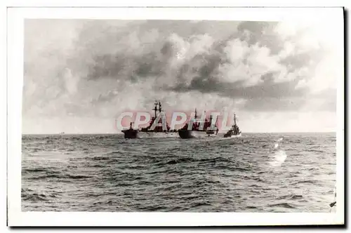 Cartes postales Bateau de guerre USA Marseille 1947 1948