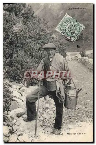 Ansichtskarte AK Folklore Lait Pyrenees Marchand de lait