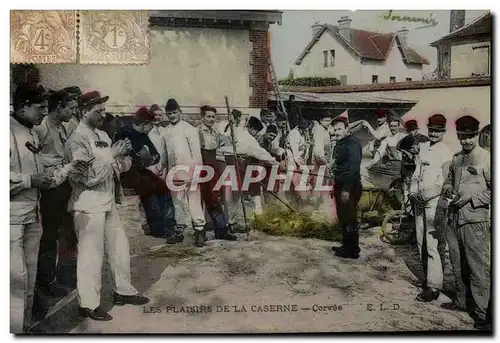 Cartes postales Militaria Caserne Corvee