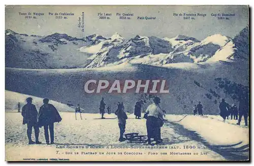 Cartes postales Sports d&#39hiver Ski Luchon Superbagneres Sur le plateau un jour de concours Fond des montagnes