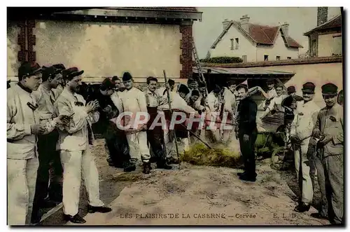 Cartes postales Militaria Caserne Corvee