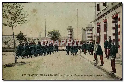 Cartes postales Militaria Caserne Depart du piquet de garde de la centrale