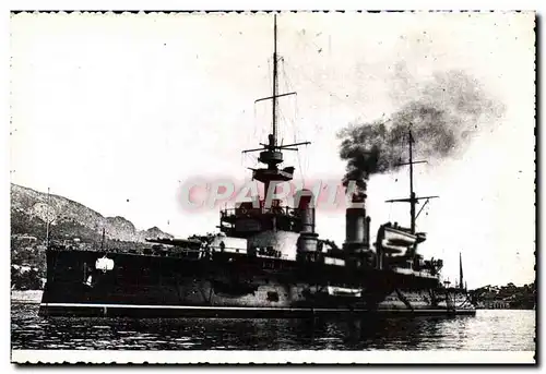 Cartes postales moderne Bateau de guerre