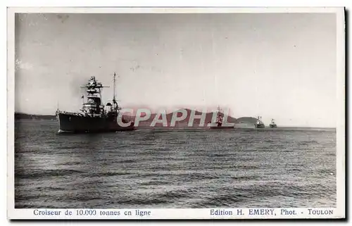 Ansichtskarte AK Bateau de guerre Croiseur de 10 000 tonnes en ligne