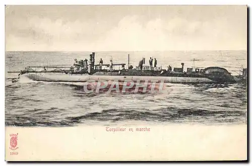 Cartes postales Bateau de guerre Torpilleur en marche