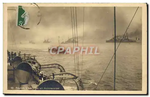 Cartes postales Bateau Guerre Toulon L&#39escadre en manoeuvres