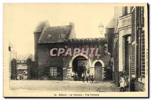 Cartes postales Douai Le temple