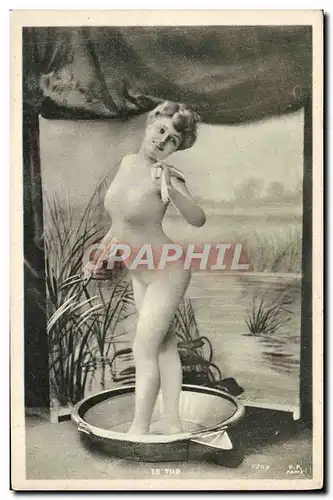 Cartes postales Nu erotique Femme Le tub