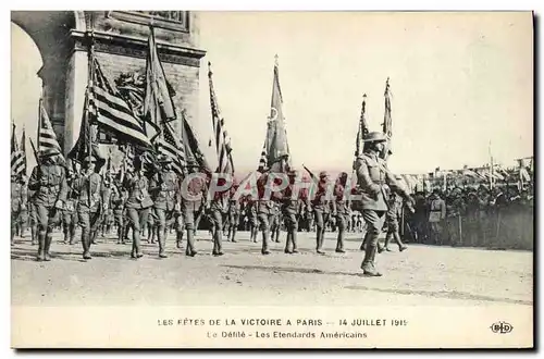 Cartes postales Militaria Fetes de la Victoire 14 juillet 1919 Le defile Les etendards americains