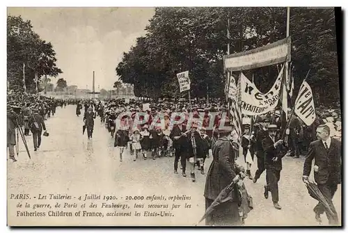 Ansichtskarte AK Militaria Paris Les Tuileries 4 juillet 1920 Orphelins acclament les Etats Uniq