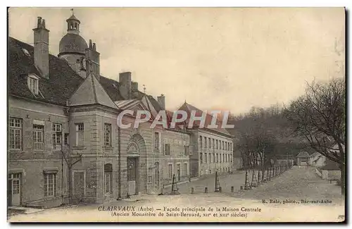 Ansichtskarte AK Prison Clairvaux Facade principale de la maison centrale Ancien monastere de Saint Bernard