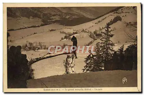 Ansichtskarte AK Sports d&#39hiver Ski Lans Le grand tremplin Un saut