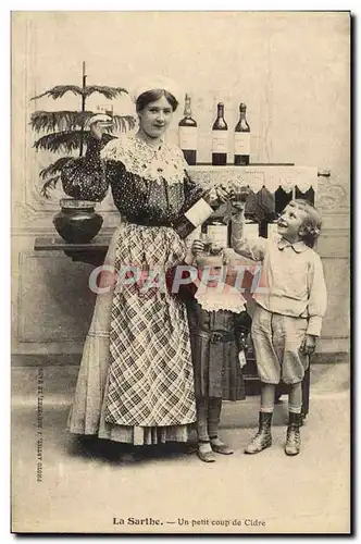 Cartes postales Alcool La Sarthe Un petit coup de cidre Femme Enfants Folklore