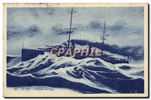 Cartes postales Bateau Guerre En mer Cuirasse au large