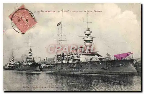 Cartes postales Bateau Guerre Dunkerque Cuirasses d'escadre dans le bassin Freycinet