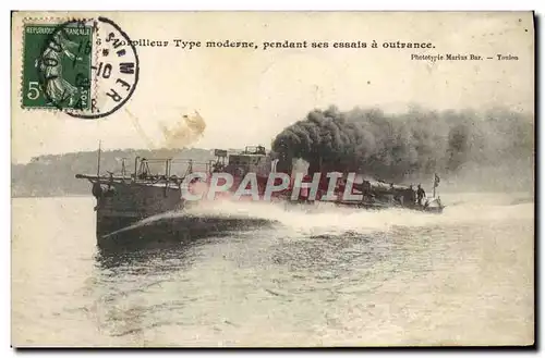 Cartes postales Bateau Guerre Torpilleur Type moderne pendant ses essais a outrance