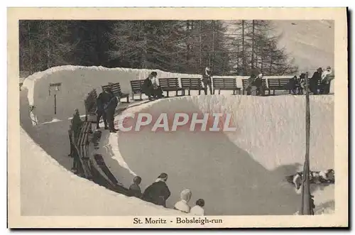 Cartes postales Sports d&#39hiver Ski Bobsleigh Run St Moritz