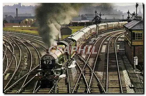 Cartes postales Train Locomotive The up Bristolian headed by a castle calss 4 6 0