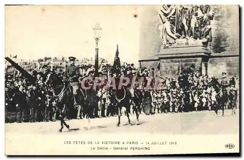 Ansichtskarte AK Militaria Fetes de la Victoire 14 juillet 1919 le defile General Pershing