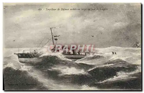 Ansichtskarte AK Bateau Guerre Torpilleur de defense mobile au large un jour de tempete