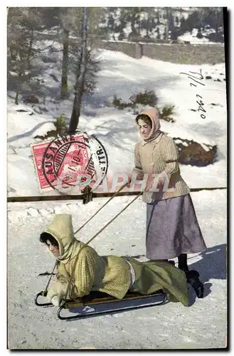Ansichtskarte AK Sports d&#39hiver Ski Femme Luge