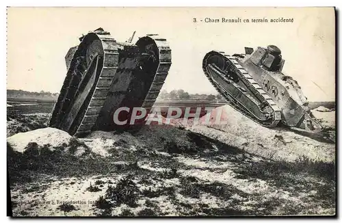 Ansichtskarte AK Militaria Tank Chars Renault en terrain accidente