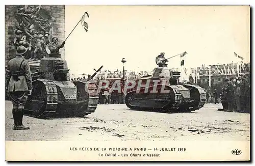 Ansichtskarte AK Militaria Tank Les fetes de la victoire 14 juillet 1919 Le defile Chars d&#39assaut