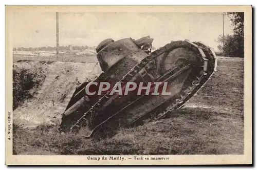 Ansichtskarte AK Militaria Tank Camp de Mailly Tank en manoeuvre