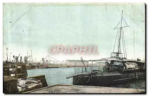 Cartes postales Bateau Guerre