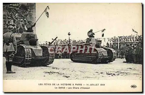 Ansichtskarte AK Militaria Tank Les fetes de la Victoire 14 juillet 1919 Le defile Les chars d&#39assaut